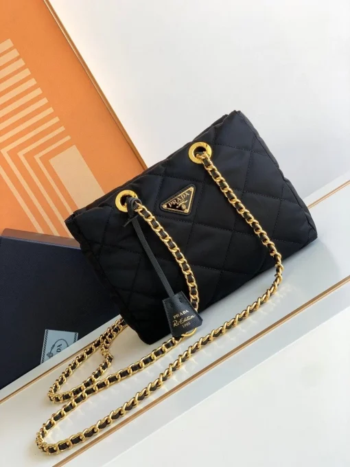 PRADA   Re-Edition